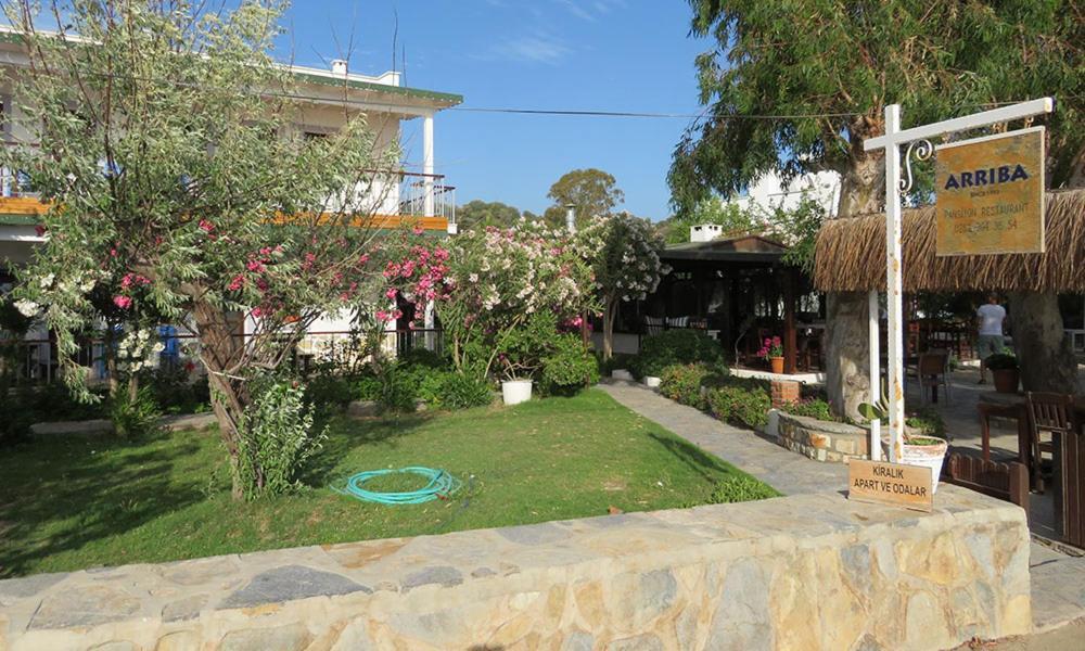 Arriba Pension & Restaurant Gümüşlük Exteriör bild